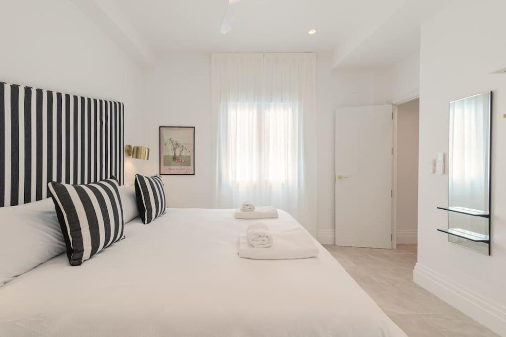 Isg O'donnell 2-3-free Parking * Siviglia